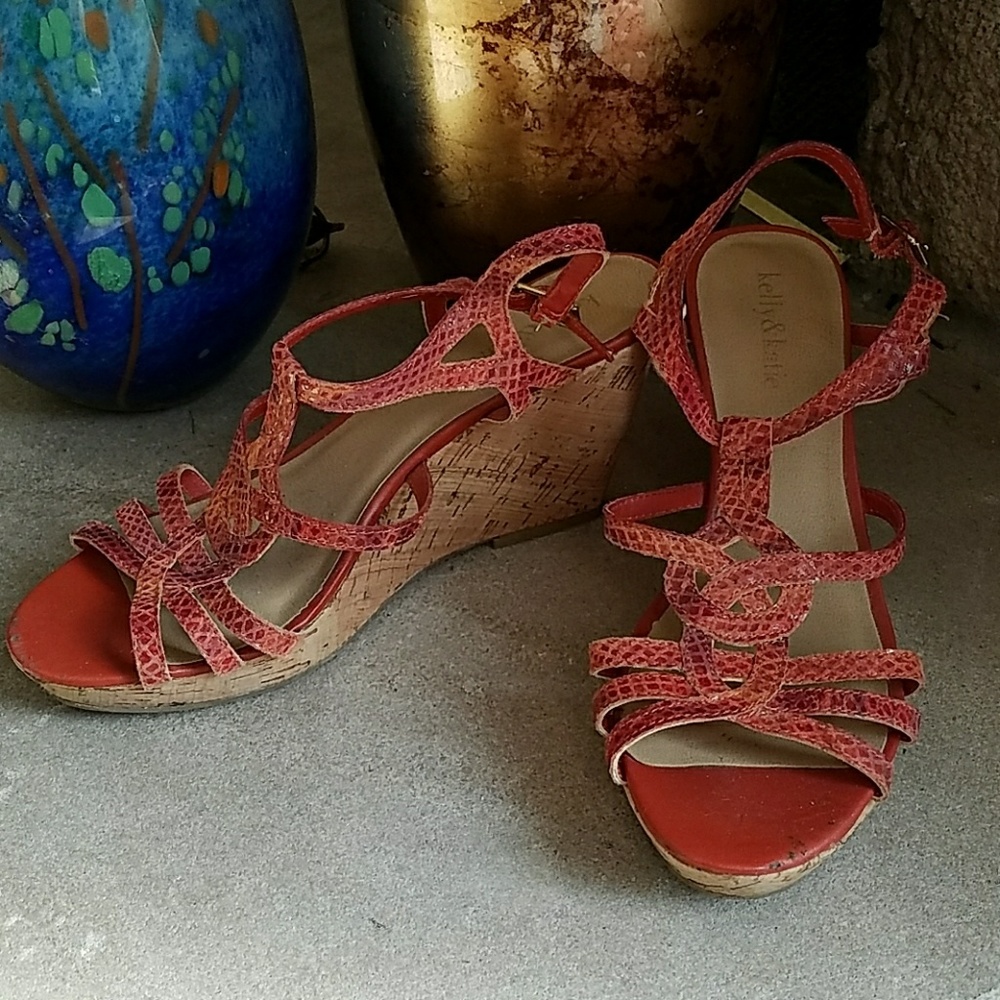 Kelly and Katie wedges size 7 1/2